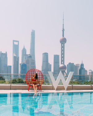 W Shanghai swimingpool
